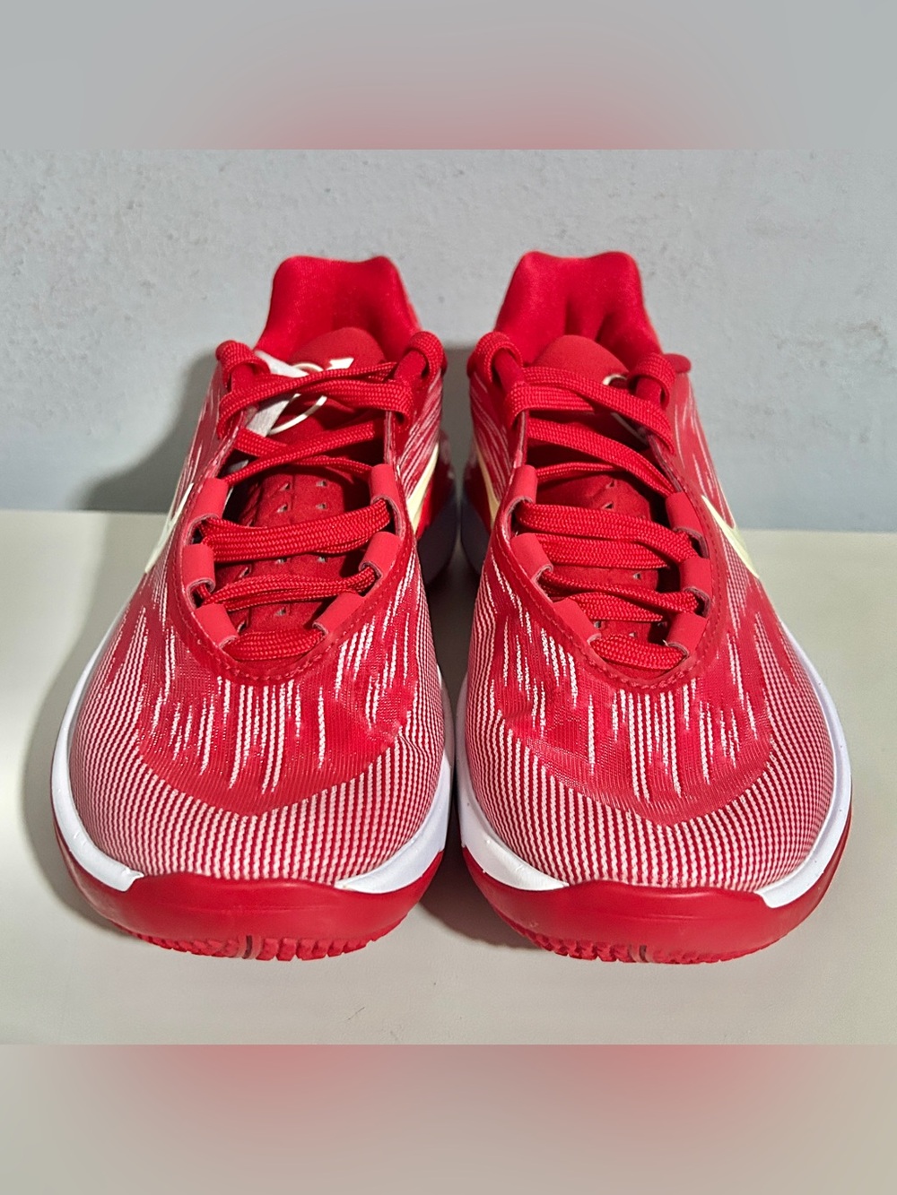 Nike Air Zoom GT Cut 2 TB “Uni Red” Men’s Size 5.5 Basketball Sneakers No Lid - Picture 4 of 11